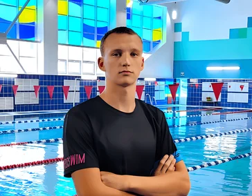 Крюков Егор
Романович